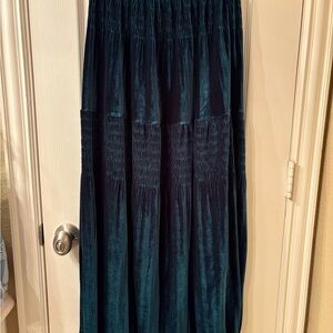 Elegant Dark Green Maxi Skirt